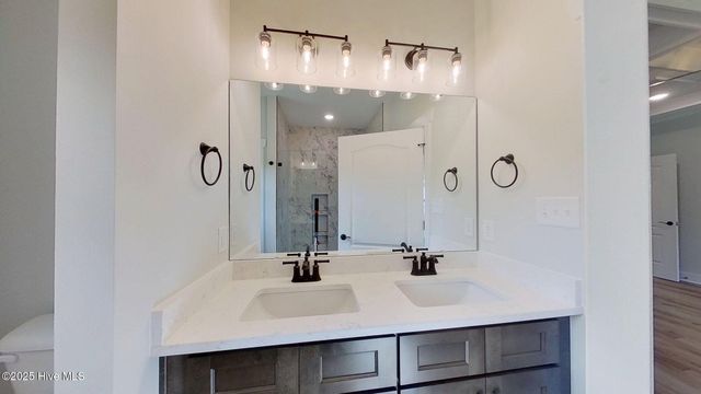 23 Paddington Way, Trent Woods, NC 28562