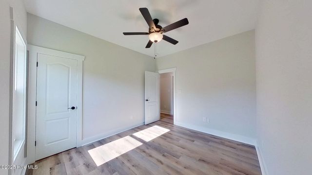 23 Paddington Way, Trent Woods, NC 28562