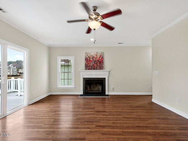 121 Westview Cove Lane, Cary, NC 27513