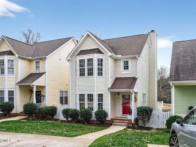 121 Westview Cove Lane, Cary, NC 27513