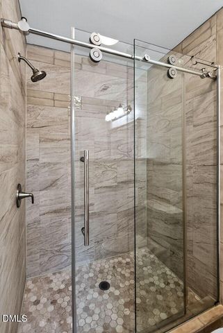 121 Westview Cove Lane, Cary, NC 27513