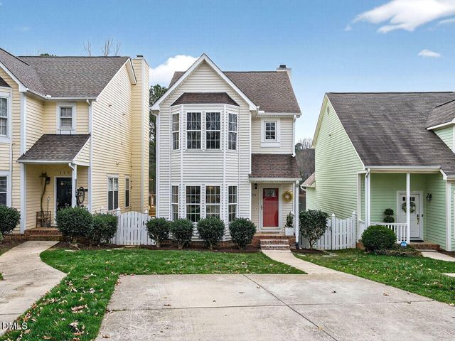 121 Westview Cove Lane, Cary, NC 27513