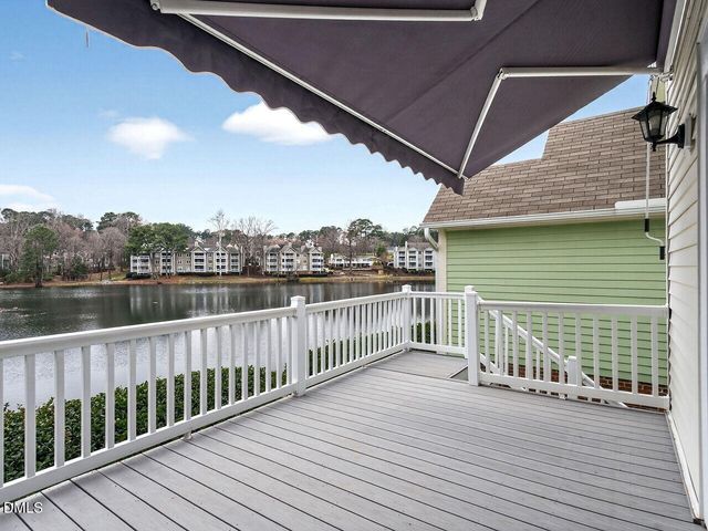 121 Westview Cove Lane, Cary, NC 27513