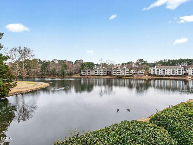 121 Westview Cove Lane, Cary, NC 27513