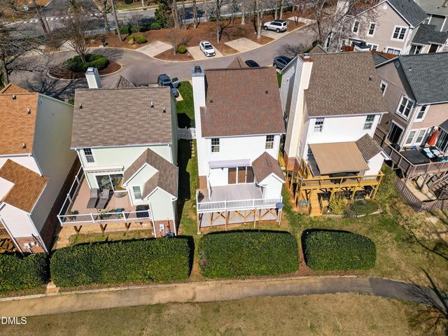 121 Westview Cove Lane, Cary, NC 27513