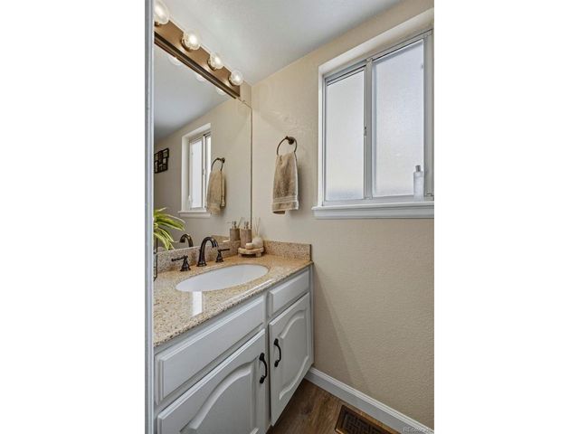10260 Dusk Way, Littleton, CO 80125