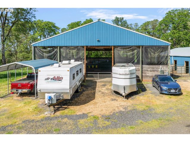 24200 Ne SPRING HILL Rd, Gaston, OR 97119