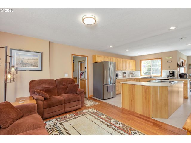 24200 Ne SPRING HILL Rd, Gaston, OR 97119