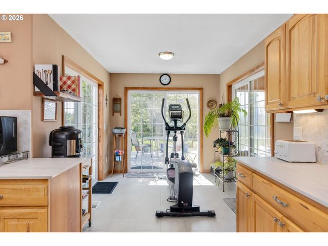 24200 Ne SPRING HILL Rd, Gaston, OR 97119