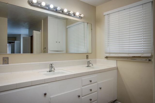 7348 Palomar Avenue, Yucca Valley, CA 92284