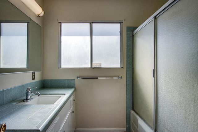 7348 Palomar Avenue, Yucca Valley, CA 92284