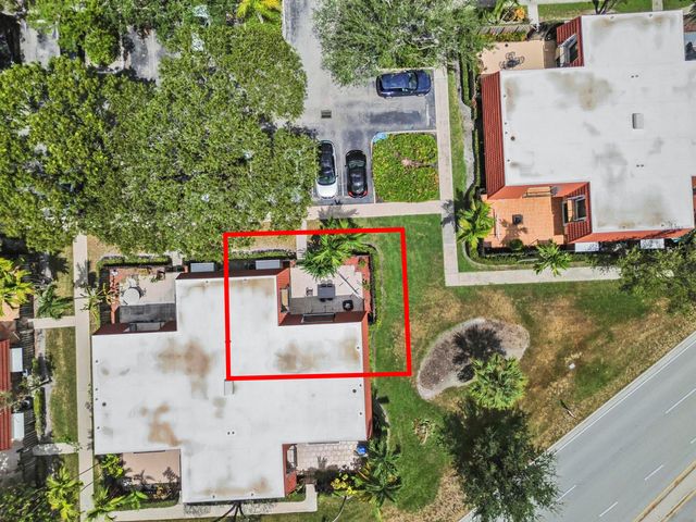 746 NW 98th Way, Plantation, FL 33324
