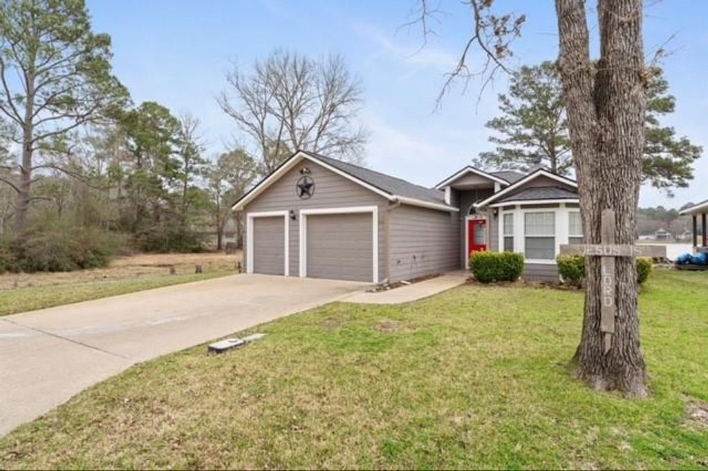 467 Pinnacle, Trinity, TX 75862
