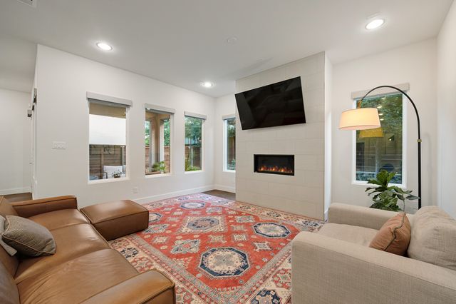 4113 Entrada Way, Dallas, TX 75219