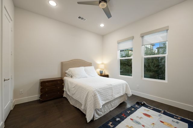 4113 Entrada Way, Dallas, TX 75219