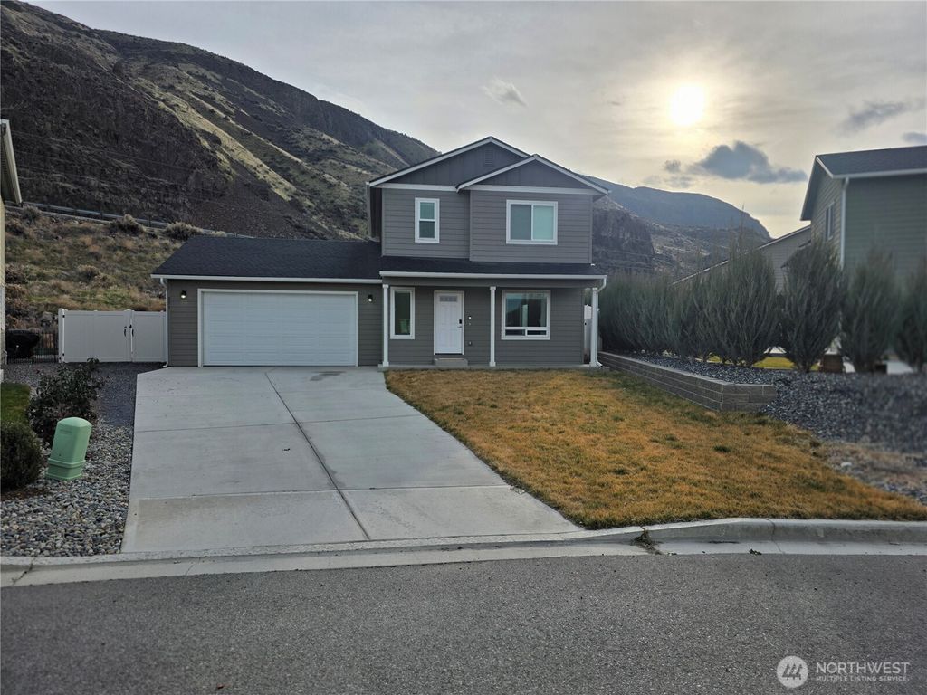 271 George Loop, Rock Island, WA 98850