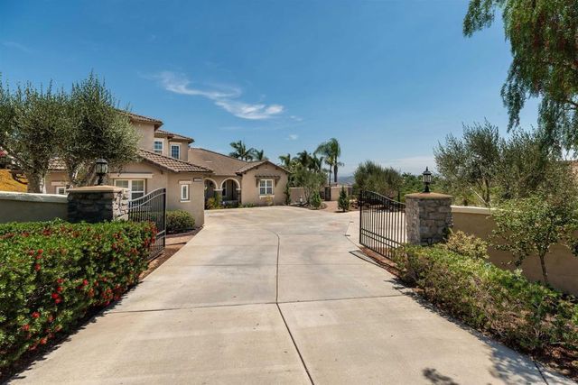5148 Minneola Drive, Fallbrook, CA 92028
