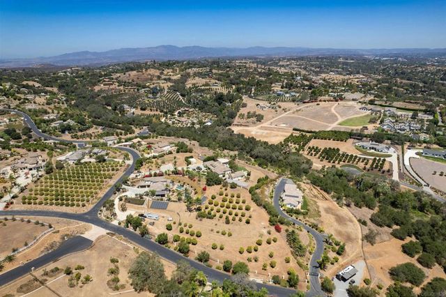 5148 Minneola Drive, Fallbrook, CA 92028