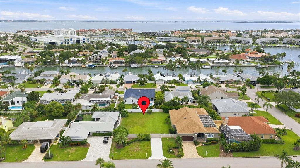 343 7TH AVENUE N, Tierra Verde, FL 33715