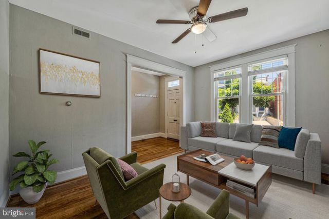 2406 37TH ST NW, Washington, DC 20007
