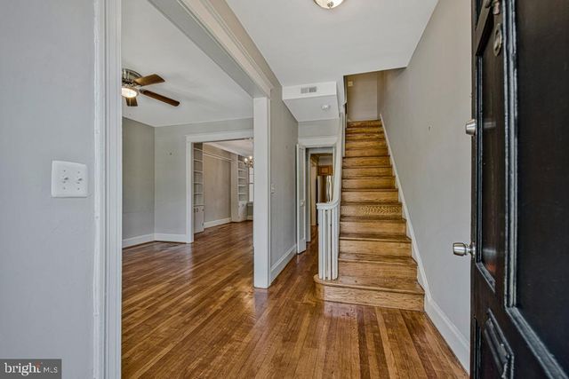 2406 37TH ST NW, Washington, DC 20007
