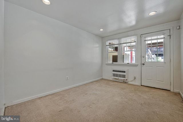 2406 37TH ST NW, Washington, DC 20007