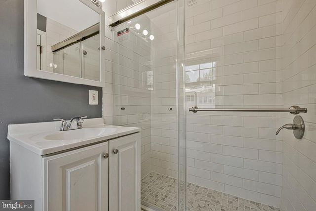 2406 37TH ST NW, Washington, DC 20007