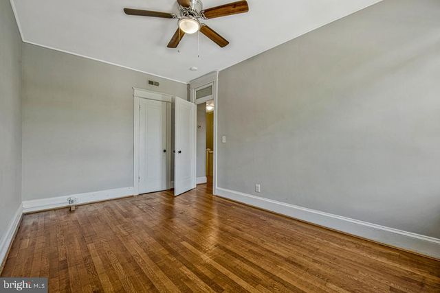 2406 37TH ST NW, Washington, DC 20007
