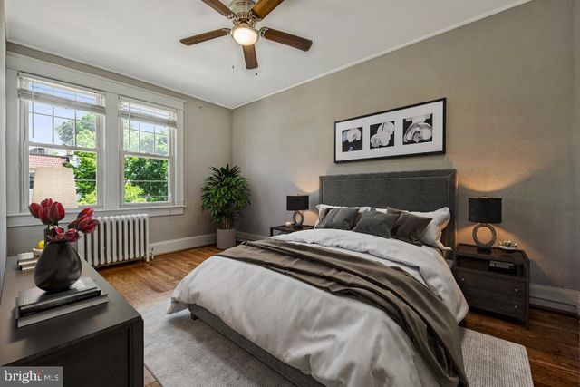2406 37TH ST NW, Washington, DC 20007