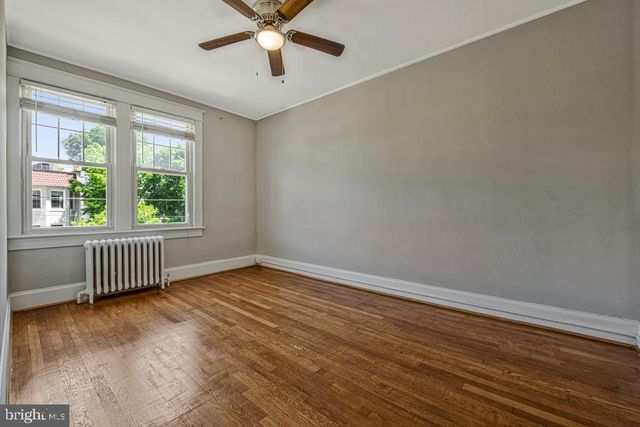 2406 37TH ST NW, Washington, DC 20007