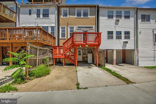 2406 37TH ST NW, Washington, DC 20007