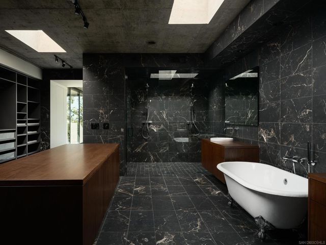 4420 Arista Drive, San Diego, CA 92103