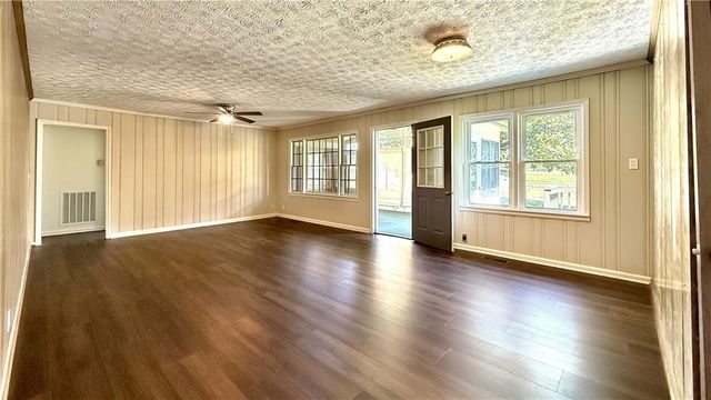 230 Mason Road SE, Calhoun, GA 30701