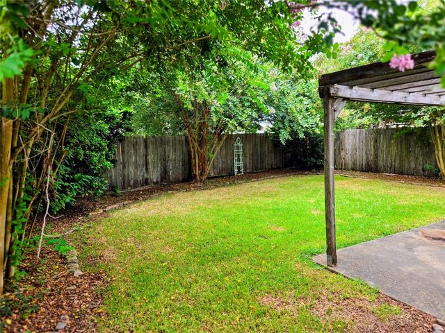 1015 Green Meadow Street, Beaumont, TX 77706