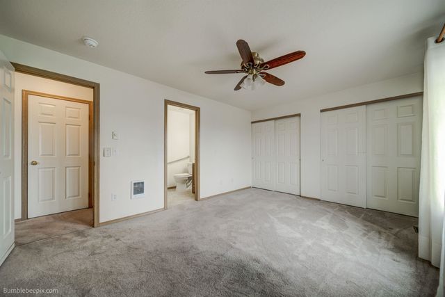 2925 N Glenbrook Ln, Otis Orchards, WA 99027