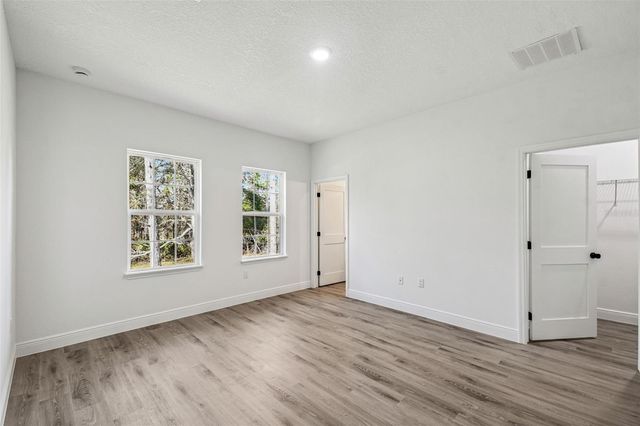 1861 W HIALEAH DRIVE, Citrus Springs, FL 34434