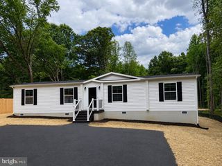 12032 BELFONTE RD, Bumpass, VA 23024
