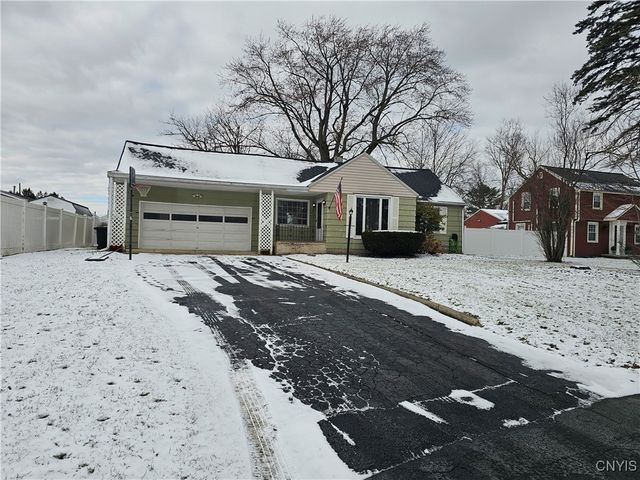 54 Pulsifer Drive, Auburn, NY 13021