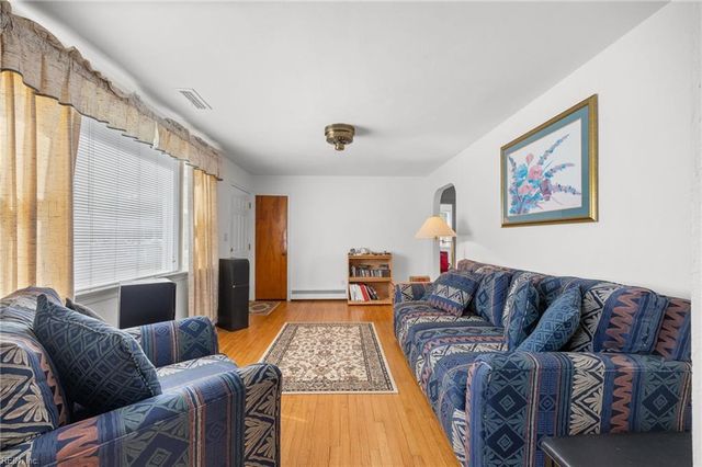 271 Toy AVE, Virginia Beach, VA 23462