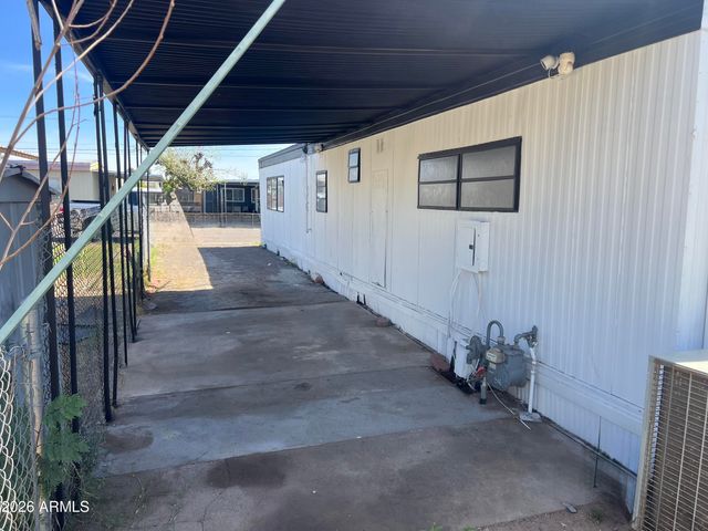 4211 W Roosevelt Street 142, Phoenix, AZ 85009