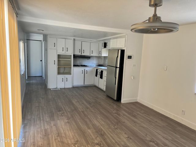 4211 W Roosevelt Street 142, Phoenix, AZ 85009