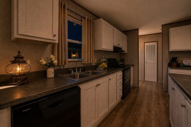 105 Beaver Creek Drive, Azle, TX 76020