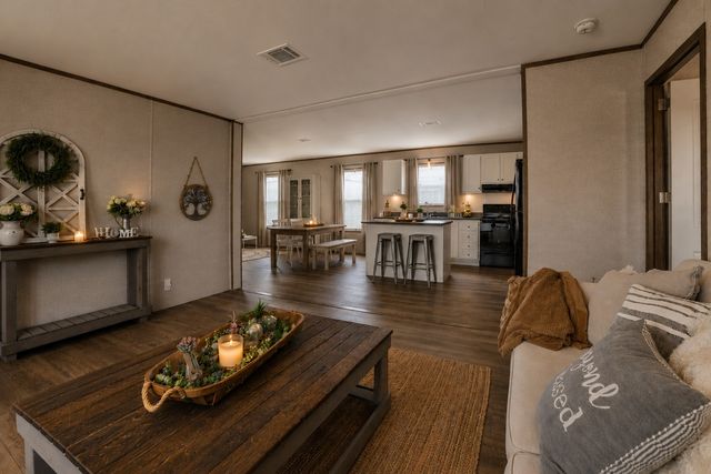 105 Beaver Creek Drive, Azle, TX 76020