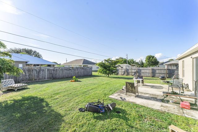 1122 SW Del Rio Boulevard, Port St. Lucie, Port St Lucie, FL 34953