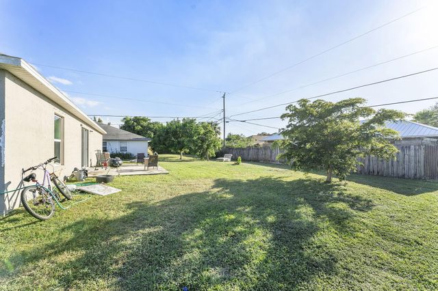 1122 SW Del Rio Boulevard, Port St. Lucie, Port St Lucie, FL 34953