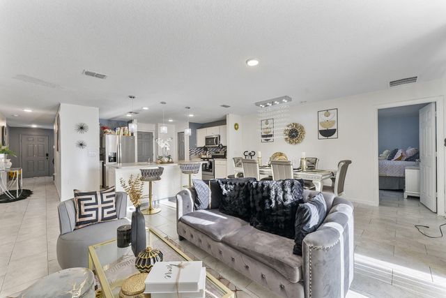 1122 SW Del Rio Boulevard, Port St. Lucie, Port St Lucie, FL 34953