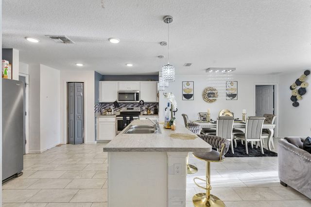 1122 SW Del Rio Boulevard, Port St. Lucie, Port St Lucie, FL 34953