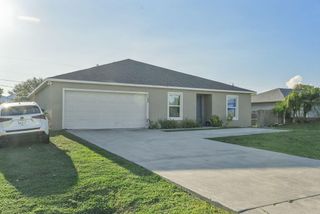 1122 SW Del Rio Boulevard, Port St. Lucie, Port St Lucie, FL 34953