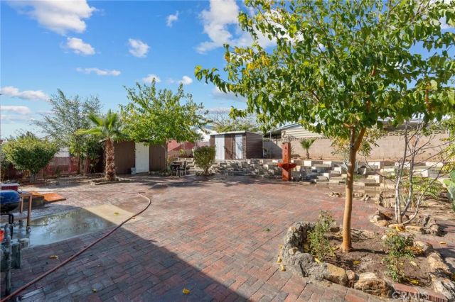 13870 Rodeo Drive, Victorville, CA 92395