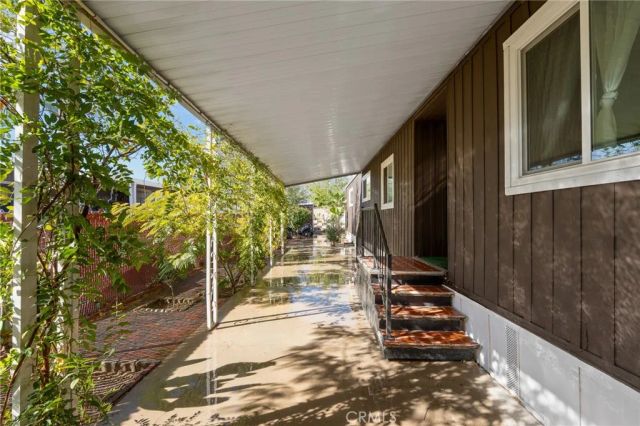 13870 Rodeo Drive, Victorville, CA 92395